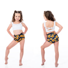 Load image into Gallery viewer, Pumpkin & Bats Halloween Classic 2PC Set - White