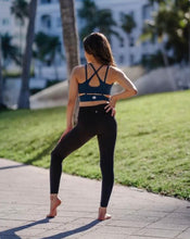 Load image into Gallery viewer, The Fin Favorite Black Leggings